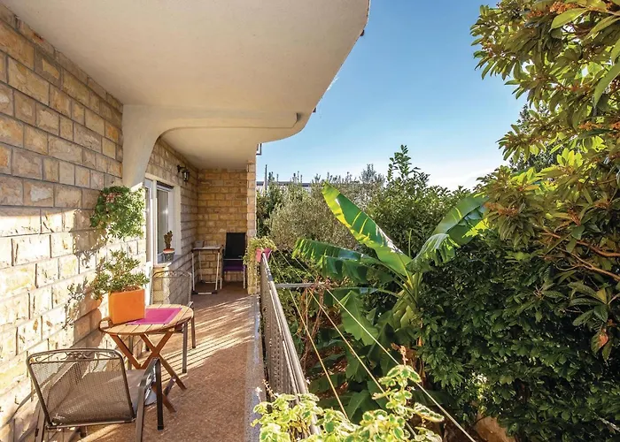 Apartamento 3 Bedroom Cozy In Kostrena