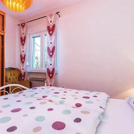 3 Bedroom Cozy In